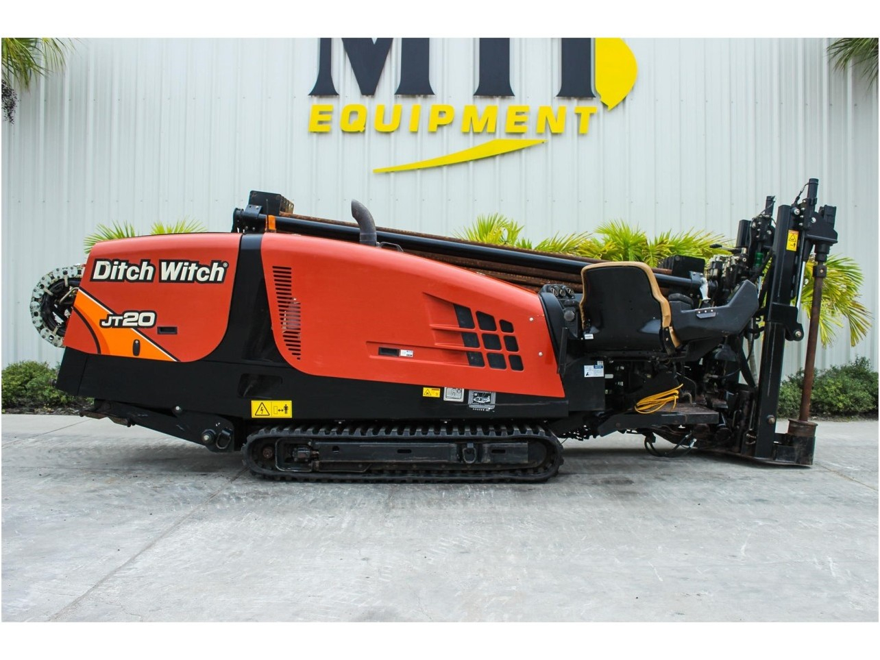 2017 DITCH WITCH JT20 For Sale in North Port, Florida on