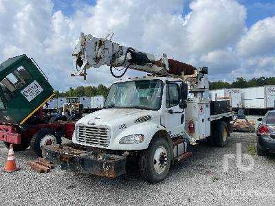 View 2013 FREIGHTLINER Altec DM47BTR on 4x2 (Inoperable) - Listing #24737626